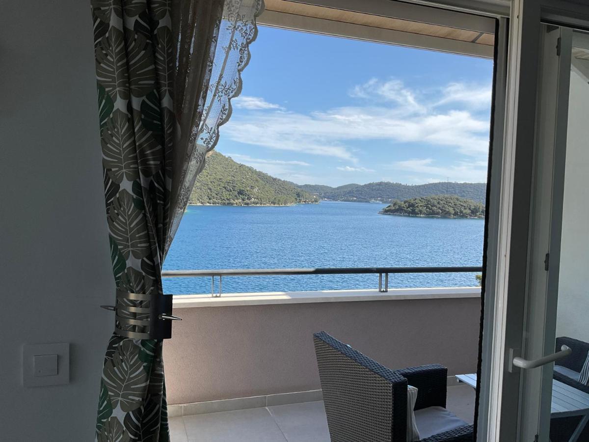 Villa Iva Lastovo Uble Exterior foto