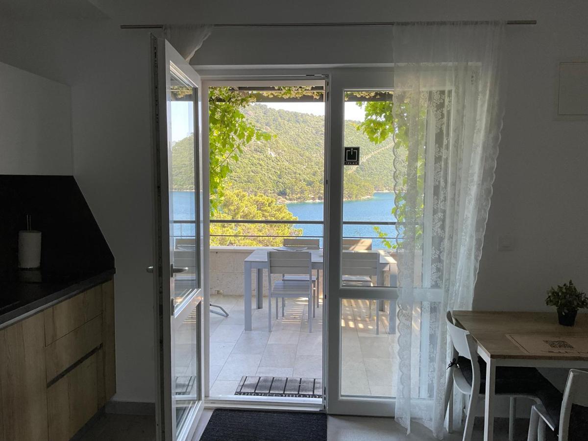 Villa Iva Lastovo Uble Exterior foto