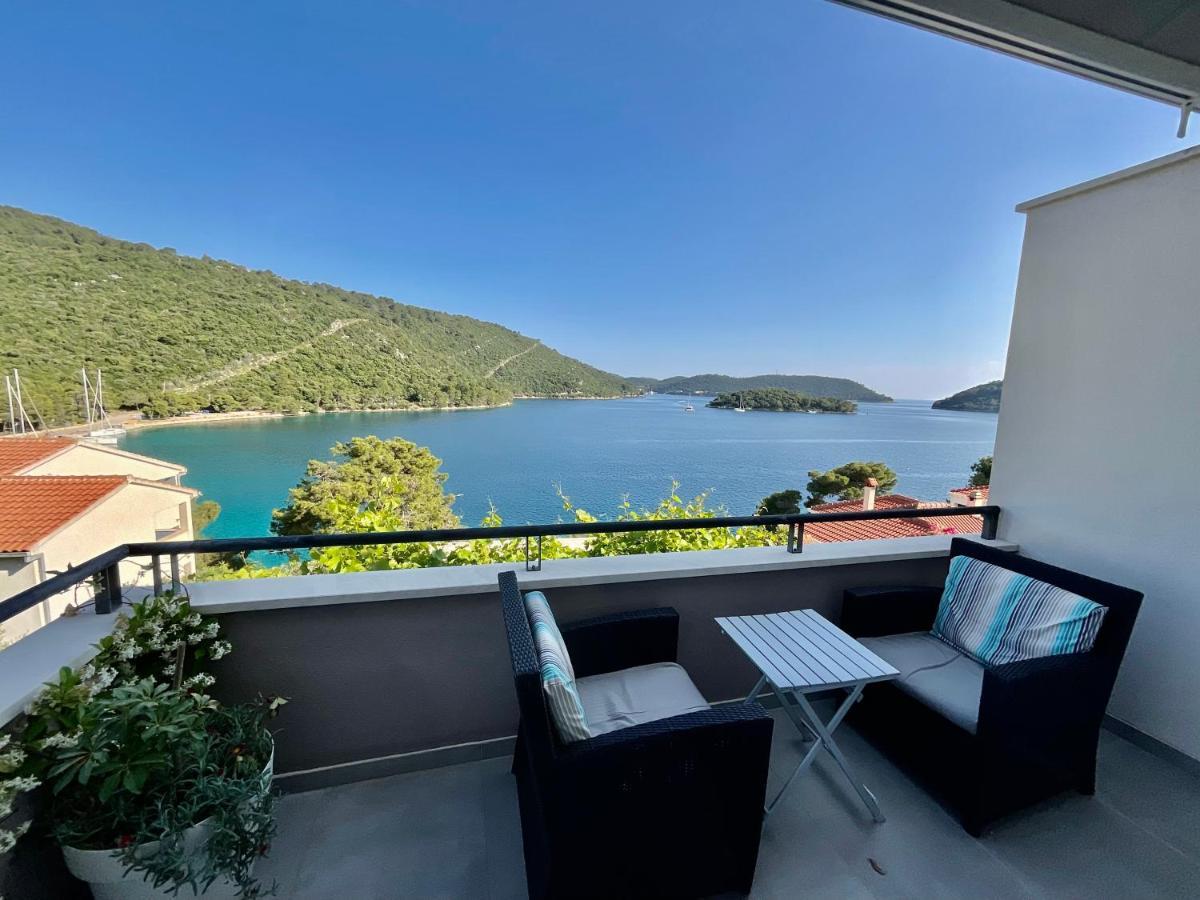 Villa Iva Lastovo Uble Exterior foto